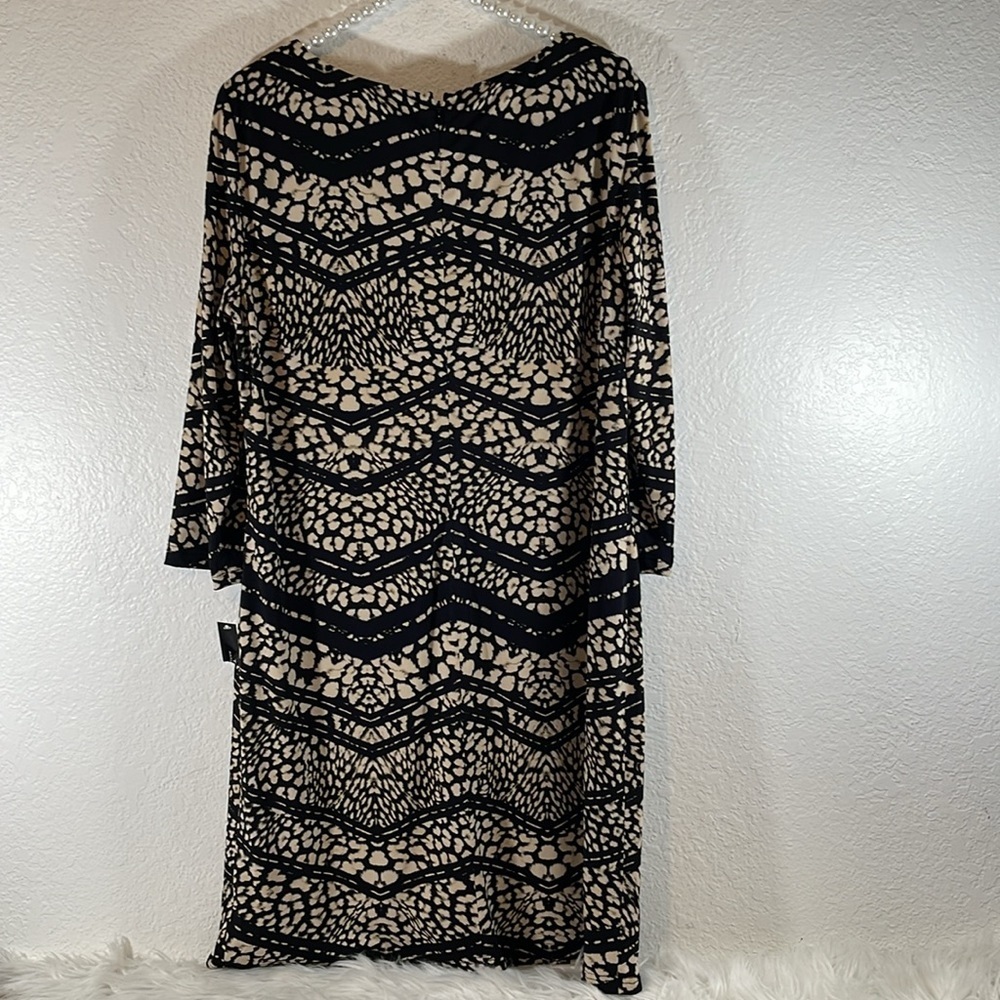 TAHARI BY ARTHUR S. LEVINE Abstract Print Shift Dress 3/4 Sleeves Size 12 NEW - Picture 4 of 9